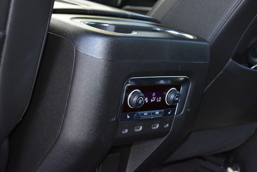2021 Chevrolet Suburban RST