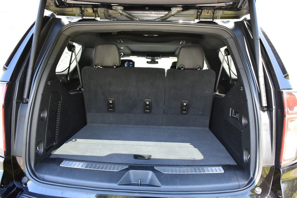 2021 Chevrolet Suburban RST