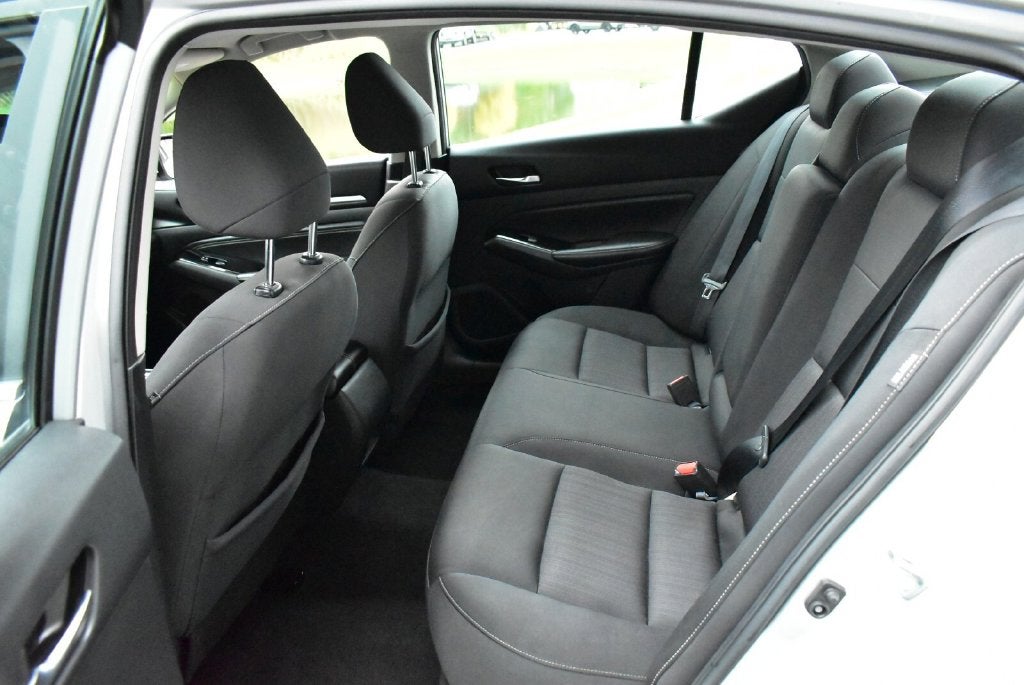 2021 Nissan Altima 2.5 SV