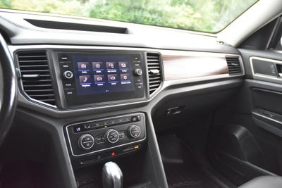 2021 Volkswagen Atlas 3.6L V6 SE w/Technology
