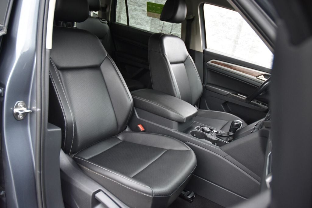 2021 Volkswagen Atlas 3.6L V6 SE w/Technology