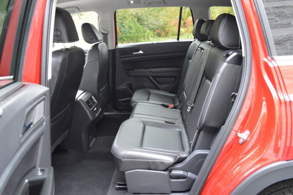 2021 Volkswagen Atlas 3.6L V6 SE w/Technology R-Line