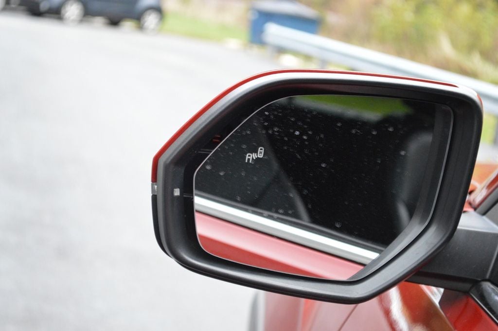 2021 Volkswagen Atlas 3.6L V6 SE w/Technology R-Line