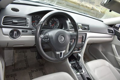 2015 Volkswagen Passat 1.8T Limited Edition