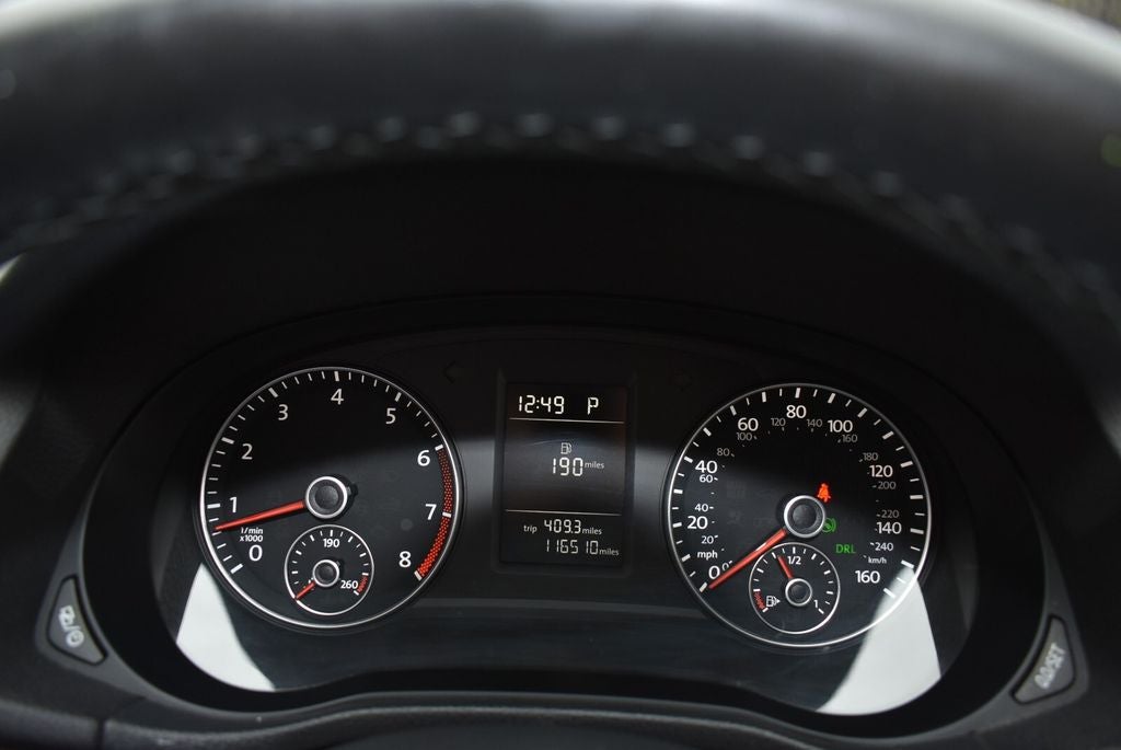 2015 Volkswagen Passat 1.8T Limited Edition