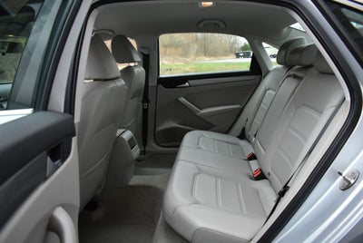 2015 Volkswagen Passat 1.8T Limited Edition