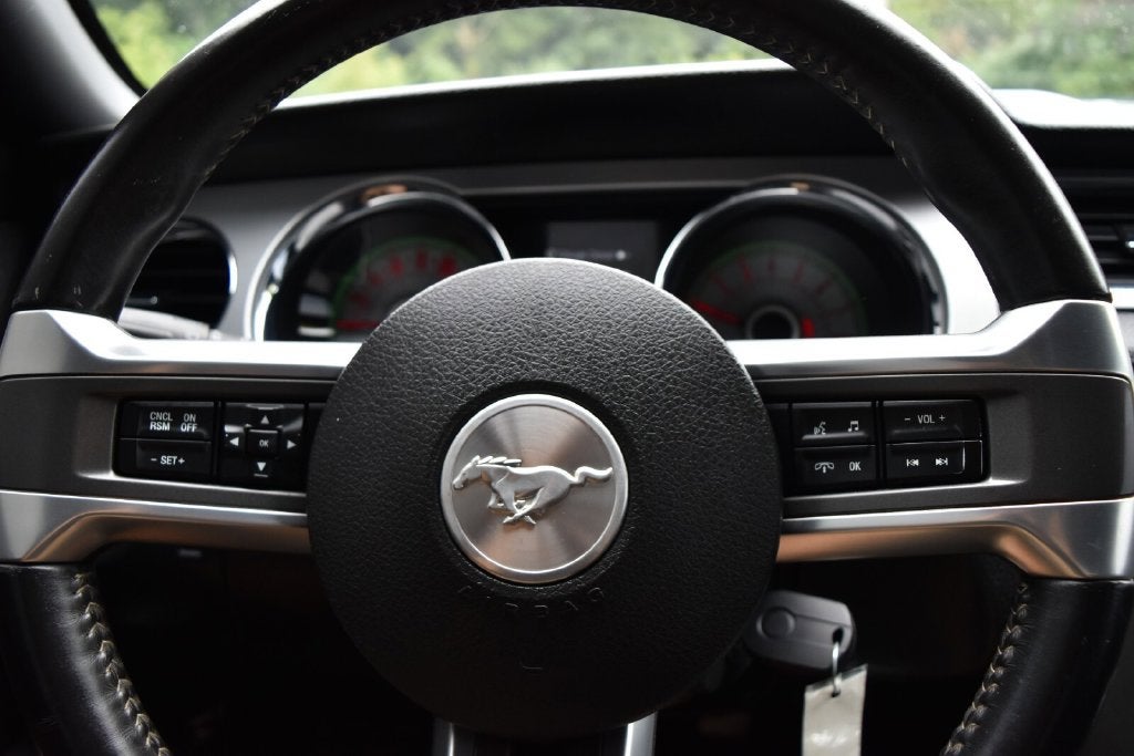2014 Ford Mustang V6