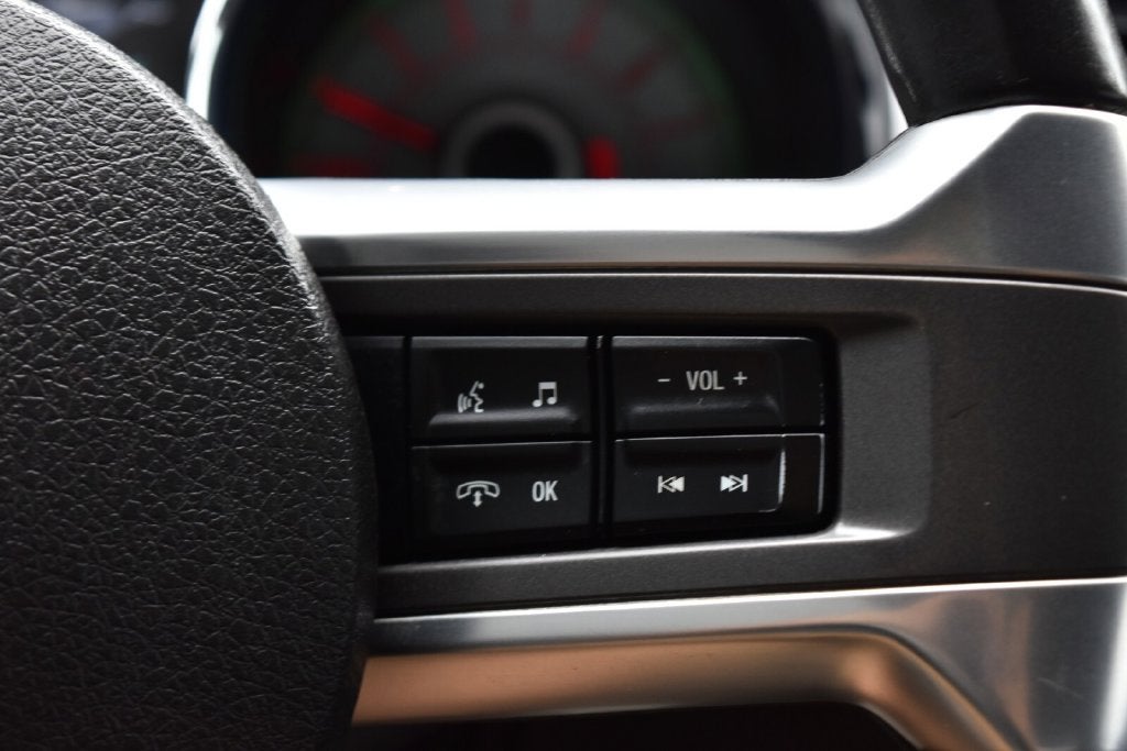 2014 Ford Mustang V6