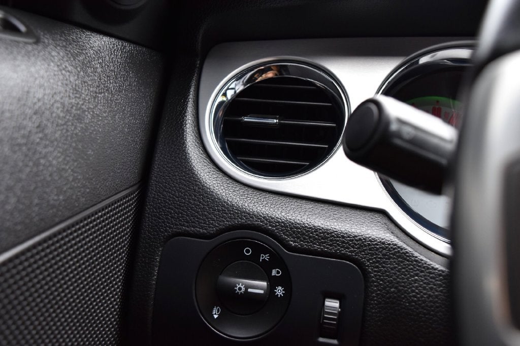 2014 Ford Mustang V6