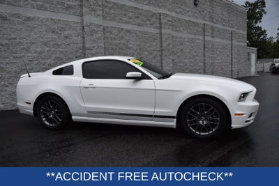 2014 Ford Mustang V6