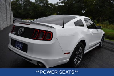 2014 Ford Mustang V6