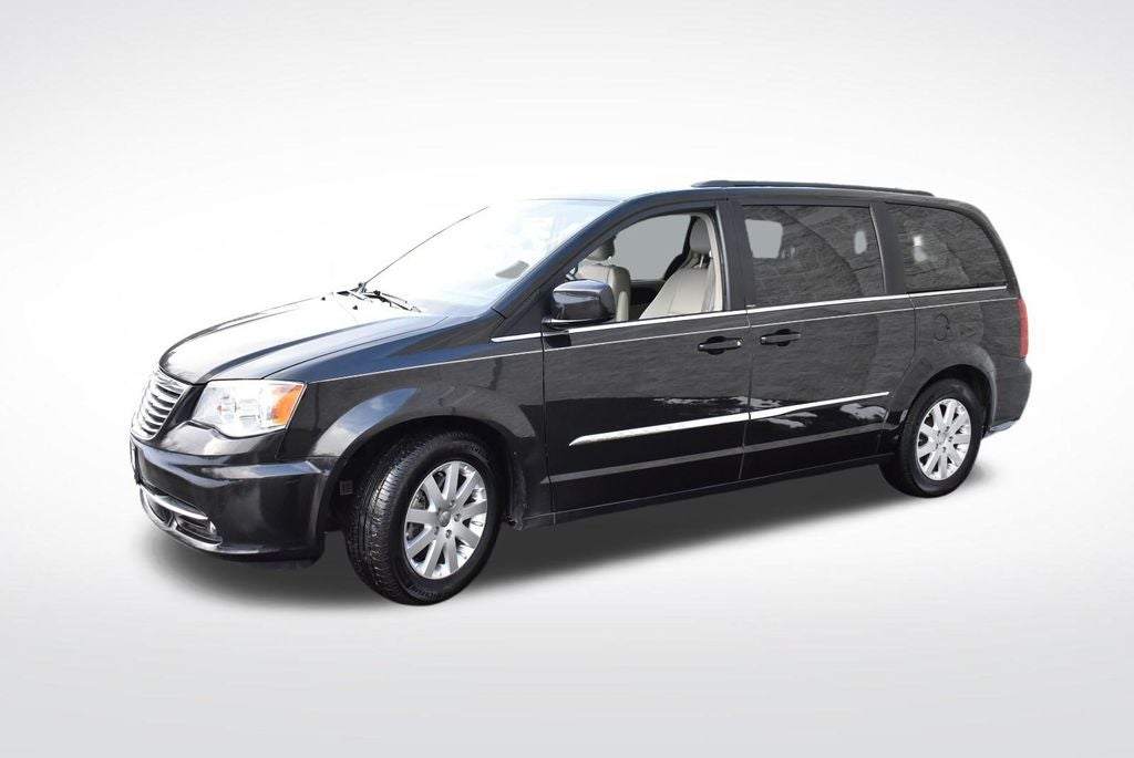 2013 Chrysler Town & Country Touring
