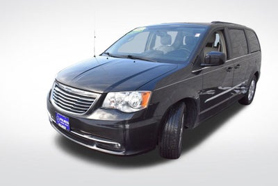2013 Chrysler Town & Country Touring