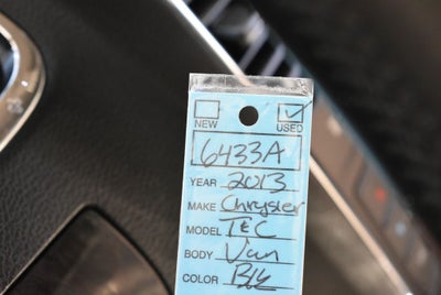 2013 Chrysler Town & Country Touring