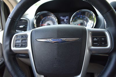 2013 Chrysler Town & Country Touring-L