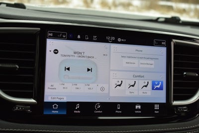 2023 Chrysler Pacifica Touring