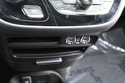 2023 Chrysler Pacifica Touring