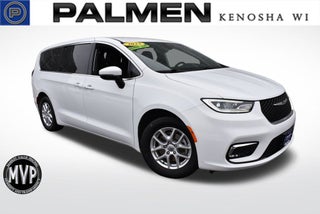 2023 Chrysler Pacifica Touring