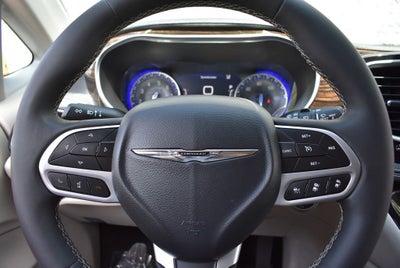 2024 Chrysler Pacifica Limited