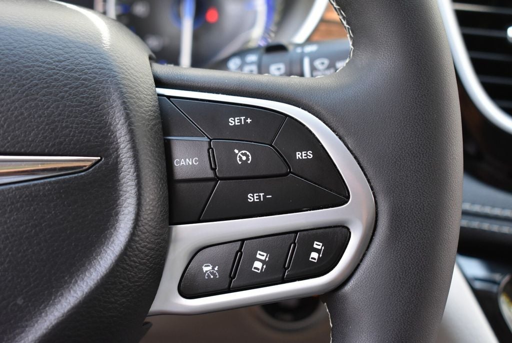 2024 Chrysler Pacifica Limited
