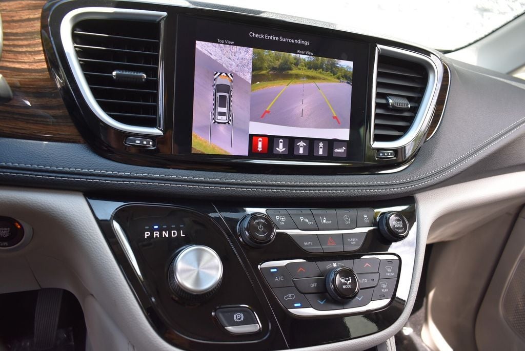 2024 Chrysler Pacifica Limited