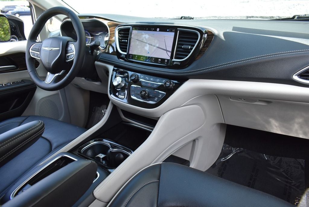2024 Chrysler Pacifica Limited