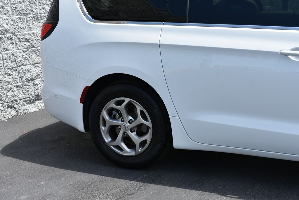 2024 Chrysler Pacifica Limited