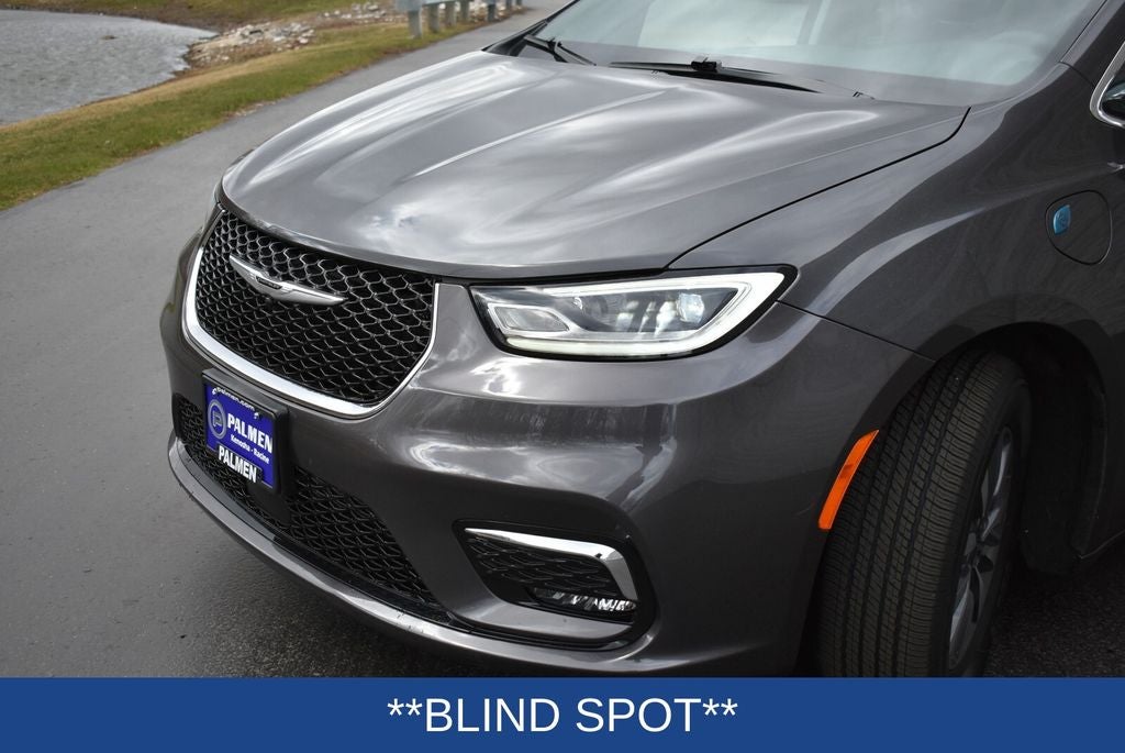 2023 Chrysler Pacifica Hybrid Limited