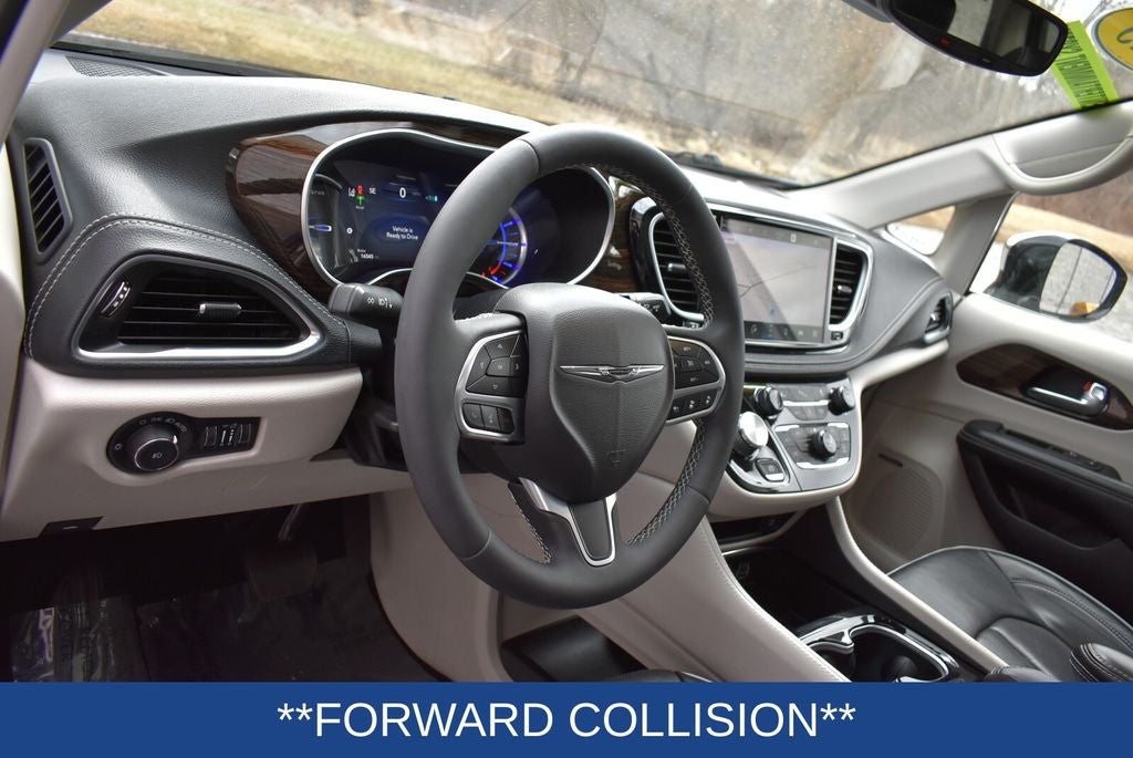 2023 Chrysler Pacifica Hybrid Limited