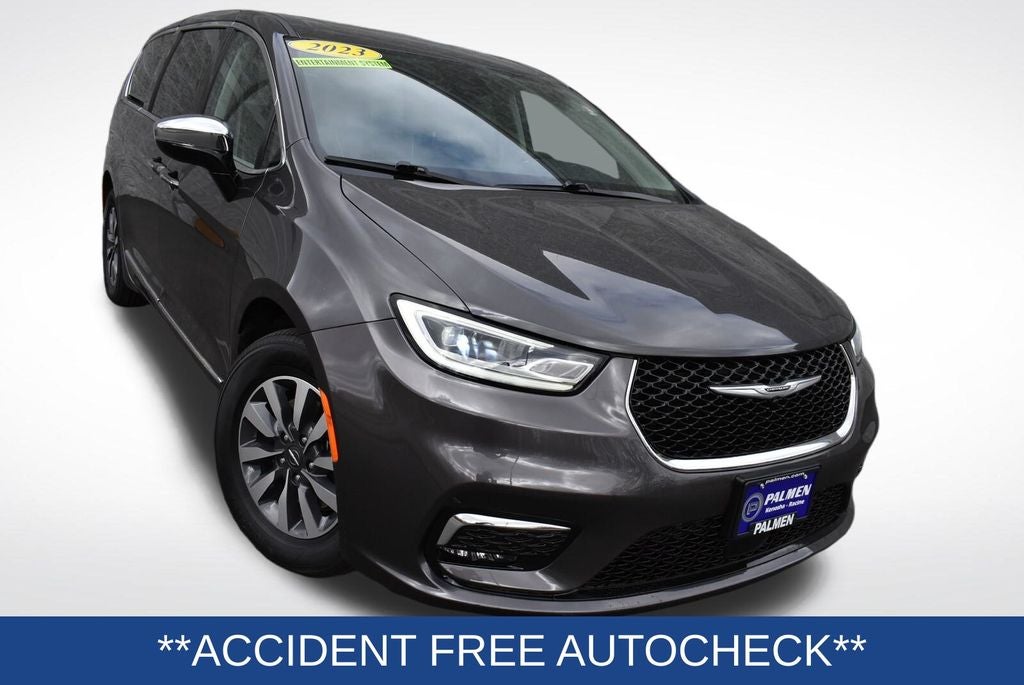 2023 Chrysler Pacifica Hybrid Limited