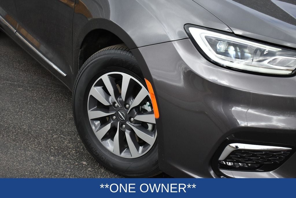 2023 Chrysler Pacifica Hybrid Limited