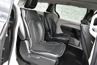 2023 Chrysler Pacifica Hybrid Limited