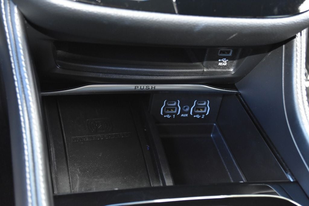 2024 Chrysler Pacifica Hybrid Select Premium S Appearance