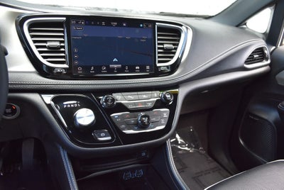 2024 Chrysler Pacifica Hybrid Select Premium S Appearance