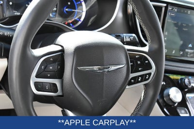 2024 Chrysler Pacifica Hybrid Select