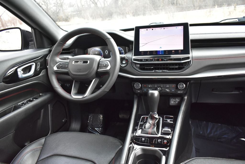 2025 Jeep Compass Trailhawk