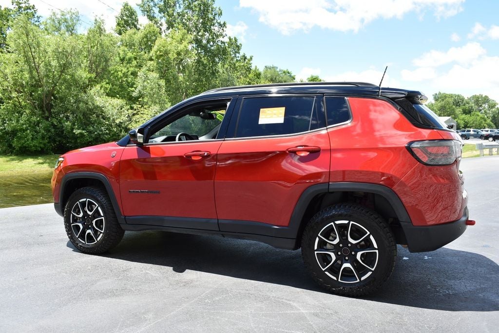 2025 Jeep Compass Trailhawk