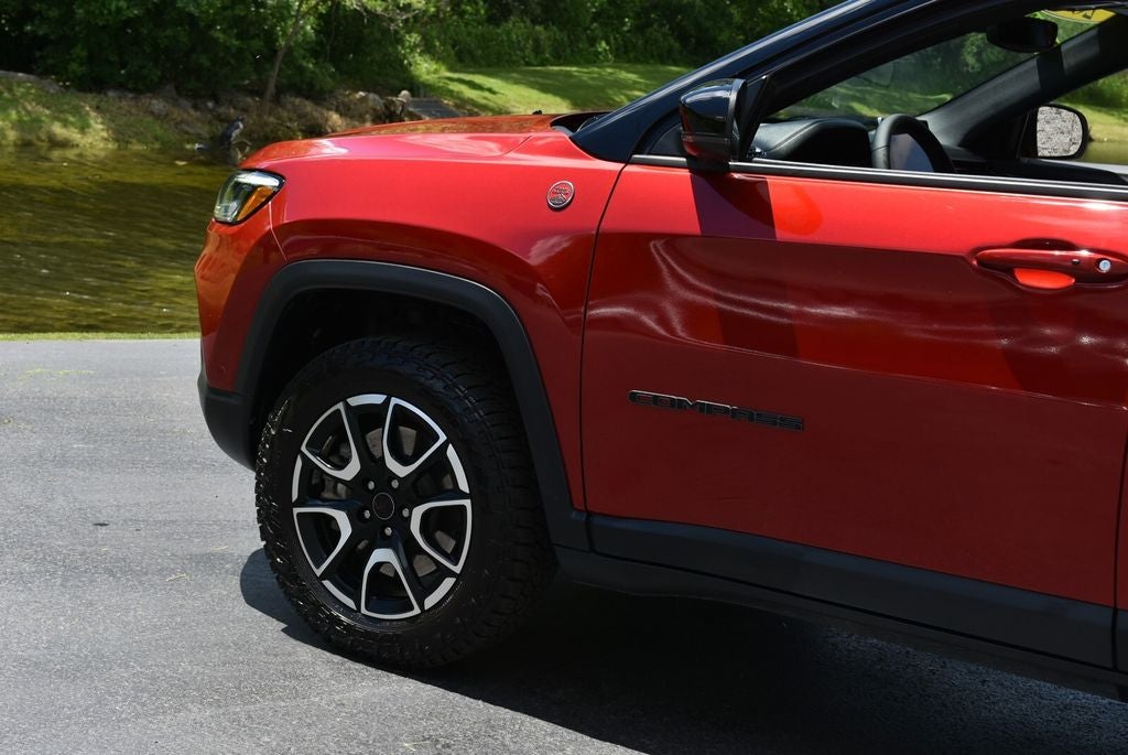2025 Jeep Compass Trailhawk