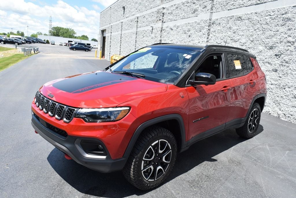2025 Jeep Compass Trailhawk