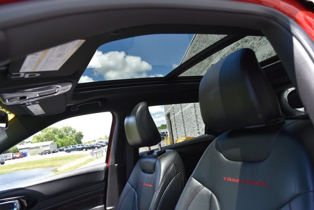 2025 Jeep Compass Trailhawk