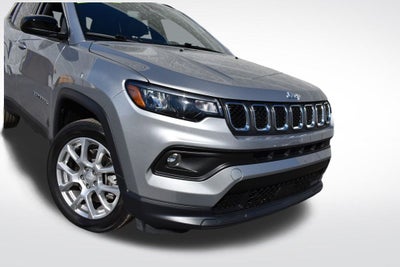 2023 Jeep Compass Latitude Lux