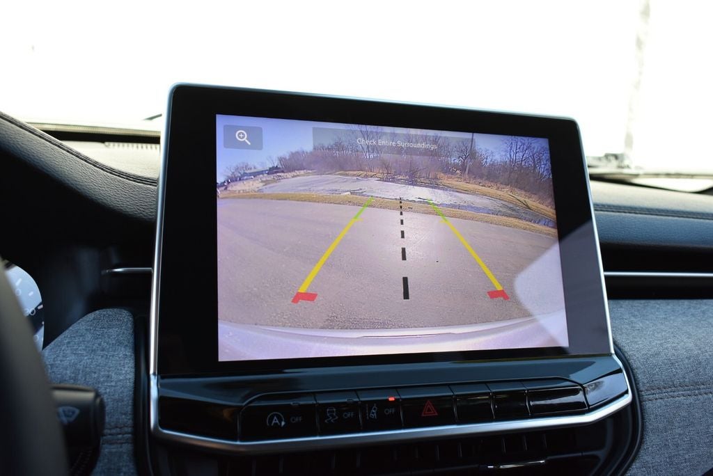 2023 Jeep Compass Latitude Lux