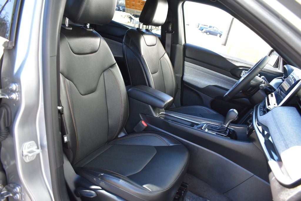 2023 Jeep Compass Latitude Lux