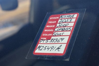 2023 Jeep Compass Latitude Lux