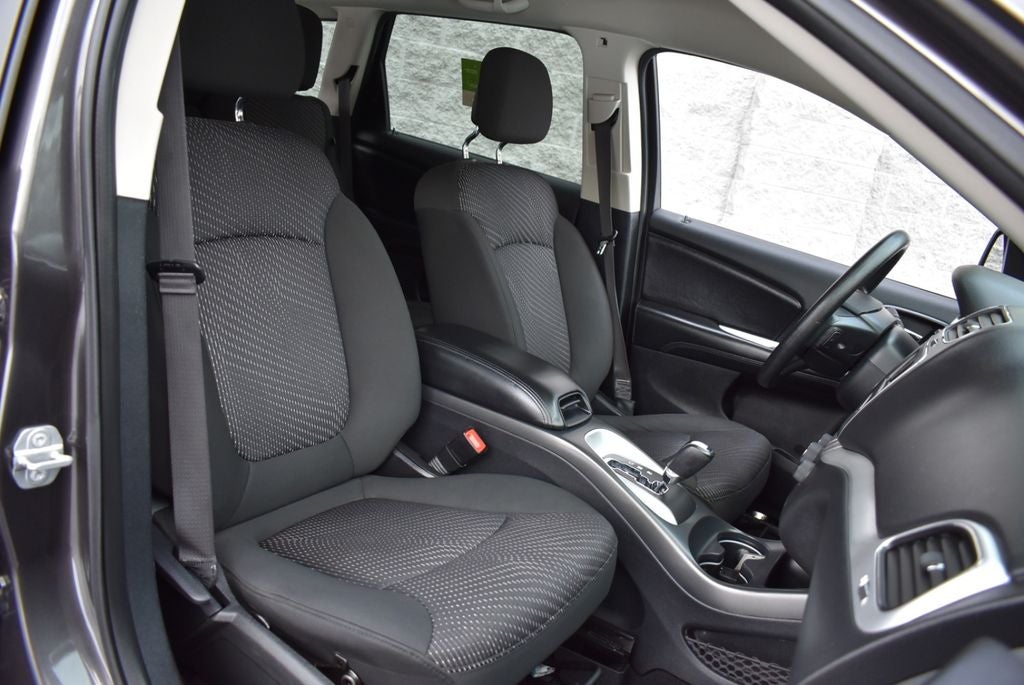 2020 Dodge Journey SE