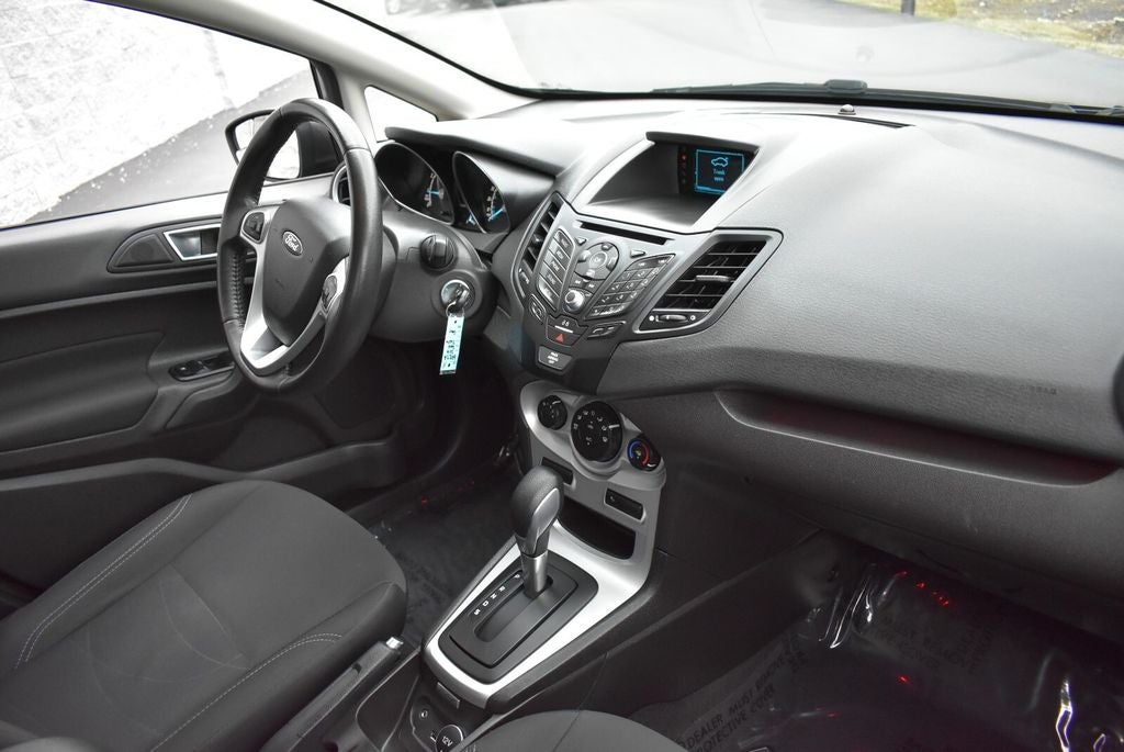 2016 Ford Fiesta SE