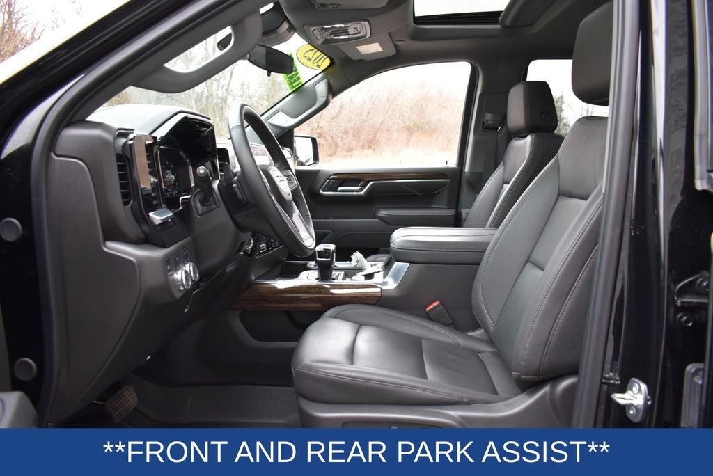 2025 GMC Sierra 1500 Elevation