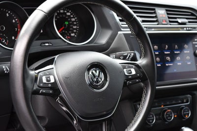 2021 Volkswagen Tiguan 2.0T SE R-Line Black