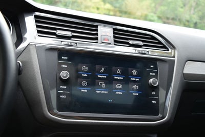 2021 Volkswagen Tiguan 2.0T SE R-Line Black