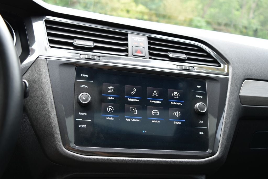 2021 Volkswagen Tiguan 2.0T SE R-Line Black
